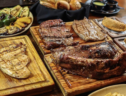 carne - Ruiz Healy Times